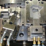 Power Steering Reservoir: High Pressure Injection Molds, Plastic Injection Molds,